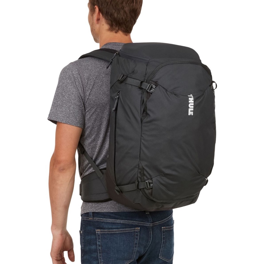 Thule Landmark 40L carry on size backpacking bag brand new